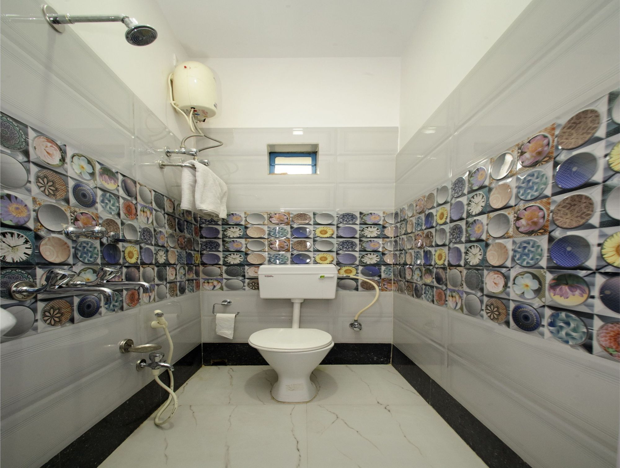 Oyo 8972 Dum Dum Hotel Kolkata Luaran gambar